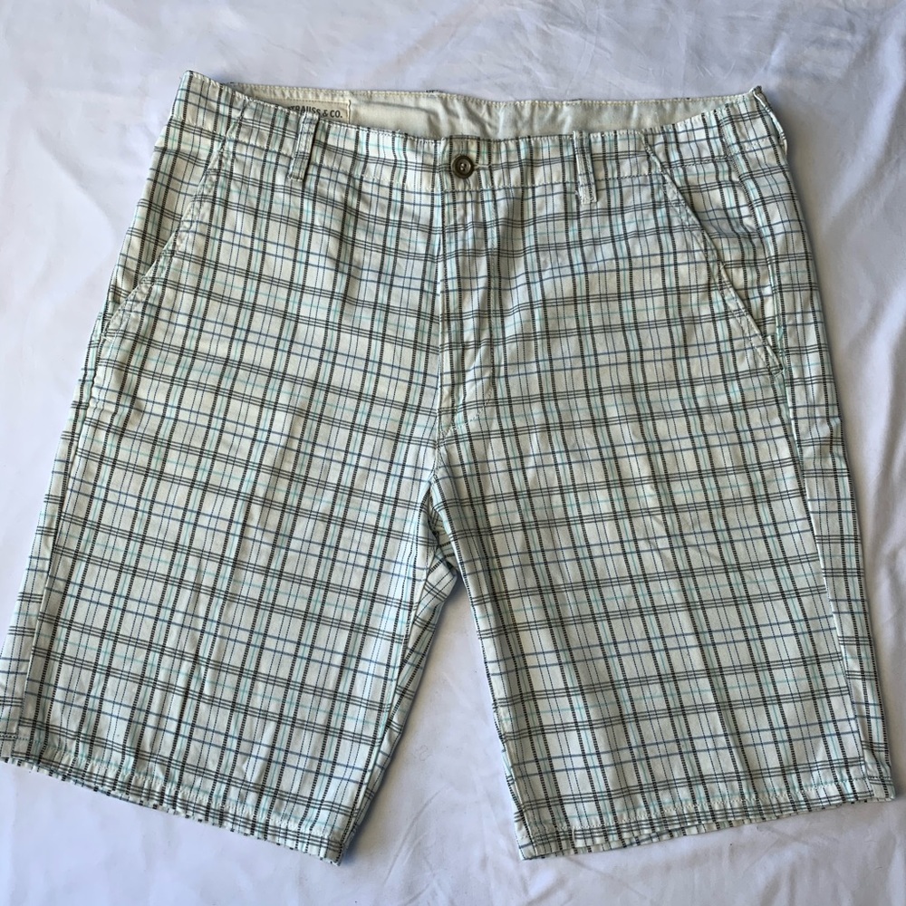 Levi Strauss Plaid Check Short Waist 38